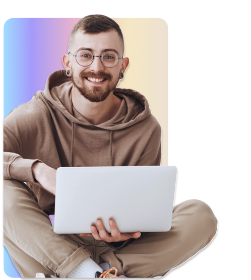 Produtor realizando antecipação de pagamento em seu notebook